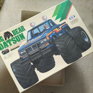  outer box * package only 1/12 Datsun 720 big Bear - Datsun Truck round NISSAN DATSUN BIG BEAR crawler pickup truck 