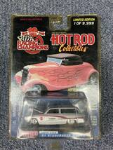 レーシングチャンピオン HOT ROD 1/64 ’51 スチュードベーカーワゴン　1951 STUDEBAKER WAGON　HOTROD COLLECTIBLES_画像1