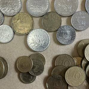 フランス コインまとめ 10フラン 20フラン 5フラン 1フラン 2フラン 1/2フラン サンチーム 外国コインまとめ売り 約0.35kgの画像7