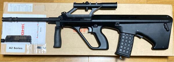 超激安　激レア　外部ソース仕様　GHK ステアーAUG A2 ガスブローバック　美品