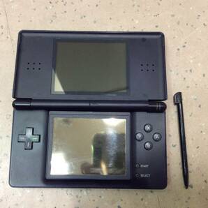 #3657 Nintendo DS Lite 任天堂 ニンテンドー USG-001 ネイビー 本体 携帯ゲーム機 ハード 通電確認済み ジャンク扱い 中古現状品の画像1