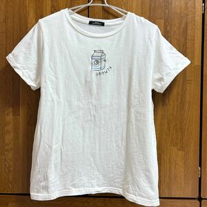 【夏服】春服 アベイル Avail 半袖 Tシャツ ミルク 牛乳 プリント