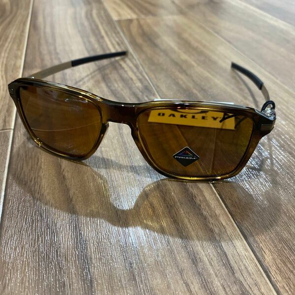 OAKLEY オークリーサングラス