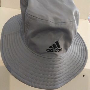 adidas バケットハット