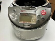 K2405-3034 TIGER タイガーIH炊飯ジャー 2006年製 JKC-R180 一升炊き 動作確認済み キズ汚れあり 120サイズ発送予定_画像5
