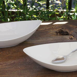新白い食器27.0cm ディープ カヌーボウルペアーセット 舟形 カレー皿 パスタ皿 カフェ 白 ポーセラーツ 業務用 の画像1