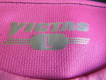 USED きれい 背面針跡有り メンズ Lサイズ VICTAS 半袖 ゲームシャツ ユニフォーム ヤマト卓球 ヴィクタス ビクタス JTTA 日本卓球協会公認_画像5