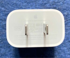 【Apple 純正品】電源アダプターUSB-C 20W A2305モデル（急速充電器)