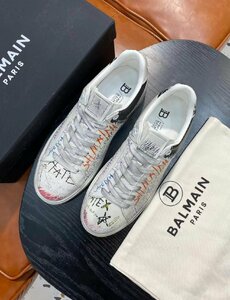 新品　BALMAIN　バルマン　メンズ　スニーカー　靴　スポーツシューズ　39-44　サイズ選択可能　3728