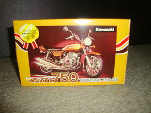 レッドバロン 世界の名車シリーズ vol.38　マッハ 750 KAWASAKI 750-SS バイク