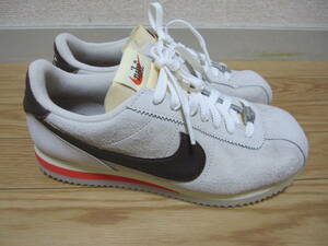 ☆nike　ナイキ　スニーカー　コルテッツ　ウィメンズ　US7　２４ｃｍ☆