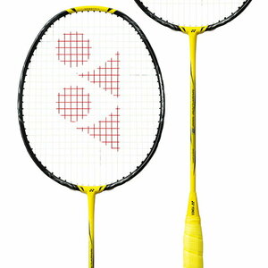 YONEX