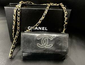 CHANELシャネル　長財布　チェーンウォレット　斜めがけ　ラグジュアリーライン