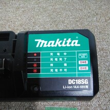 7984 送料520円 マキタ 急速充電器 DC18SG 充電器 makita マキタ充電器 電動工具ツール_画像3