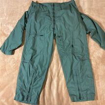 米軍 COVERALLS, FLYERS, CWU-27/P TYPE I, CLASS 1 SAGE GREEN 1590 オリーブ系 サイズ44S 古着_画像7