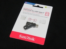 【USBメモリー】Type-C　64GB　SanDisk　新品・未使用品・未開封品　格安　即決_画像1