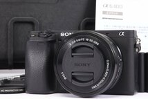 【 美品 | シャッター数 6800回 】 SONY α6400 パワーズームレンズキット 【 予備バッテリー・プロテクター・ハードケース 追加付属 】_画像1