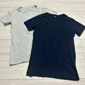 ユニクロ　Tシャツ　2枚