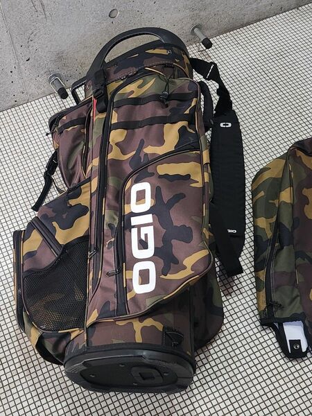 美品オジオ キャディバッグ10型14分割 カモ柄 OGIO