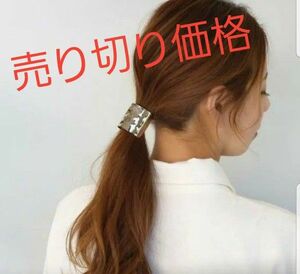 【タイムセール中②】ヘアカフ 槌目 メタル スクエア ポニーフック ゴールド お世話や