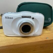 E4100【コンパクト】動作品 Nikon／ニコン COOLPIX S33 コンパクト デジタルカメラ_画像1