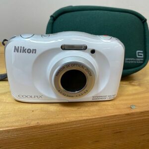 E4100【コンパクト】動作品 Nikon／ニコン COOLPIX S33 コンパクト デジタルカメラ