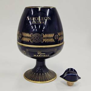 E20441(063)-616/YK０　酒　※同梱不可　MARTELL NAPOLEON EXTRA　マーテル ナポレオン　COGNAC　コニャック　40%　700ml　陶器ボトル