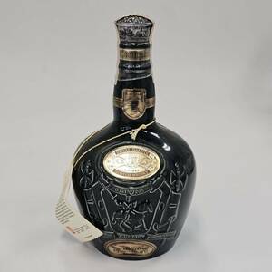 Ｅ20432(063)-629/YK4000　酒　ROYAL SALUTE21年　SCOTCH WHISKY　ロイヤルサルート　スコッチウイスキー　40%　700ml　陶器ボトル