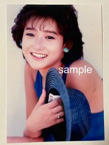  Okada Yukiko L stamp photograph idol 1235