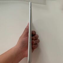 iPad mini5 64GB A2124 Wi-Fi+Cellular 7.9インチ 第5世代 中古 SIMフリー 番号：pd013 ジャンク_画像9