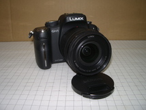 パナソニック　ミラーレス一眼レンズ付き　Panasonic LUMIX DMC-GH1 BK+G VARIO 12-60mm f3.5-5.6　難あり　_画像1