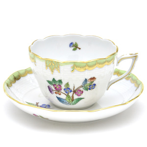 Art hand Auction Herend Multi-purpose Cup & Saucer Victoria Bouquet Decoration Variation (1) Hand-painted Western Tableware Coffee/Tea Cup Made in Hungary Brand New Herend, Tea utensils, Cup and saucer, coffee, Can also be used for tea