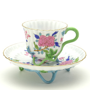 Art hand Auction Herend Demitasse Cup & Saucer Rose Chinois Handmade Hand-painted Western Tableware Signed by Master Painter Made in Hungary Brand New Herend, Tea utensils, Cup and saucer, Demitasse cup