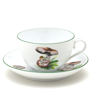 Art hand Auction Herend Multi-purpose Cup & Saucer Mushroom Hand-painted Porcelain Western-style Tableware Coffee/Tea Cup Tableware Made in Hungary Brand New Herend, Tea utensils, Cup and saucer, coffee, Can also be used for tea