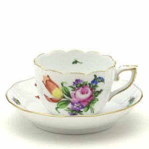 Art hand Auction Чашка Herend Demitasse и блюдце Букет тюльпанов (BT-2) Фарфоровая чашка мокко с ручной росписью Посуда в западном стиле Кофейная чашка и блюдце с цветочным узором Сделано в Венгрии Совершенно новый Herend, Чайная посуда, чашка и блюдце, Кубок демитассе