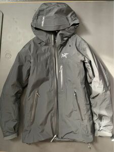 アークテリクス　ベータインサレーテッドジャケット　size XS ARC'TERYX