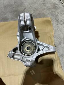  Porsche 996GT3 996GT2 front left hub Knuckle 