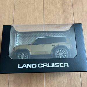 ミニカー ランドクルーザー　250 トヨタ プルバックカー　サンド&グレー　非売品　レア　LAND CRUSER