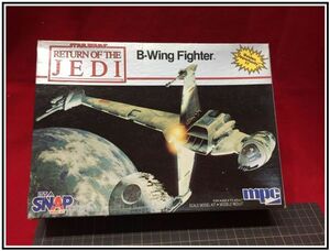 a022[ plastic model ][B-Wing Fighter -B wing Fighter -[ Star * War z episode 6 Jedi. ..] [1-1974]] not yet constructed at that time thing 