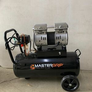 QW3903 MASTERGRIP オイルレスエアーコンプレッサー タンク容量30L NCS00254J 通電確認済み　ジャンク　0515