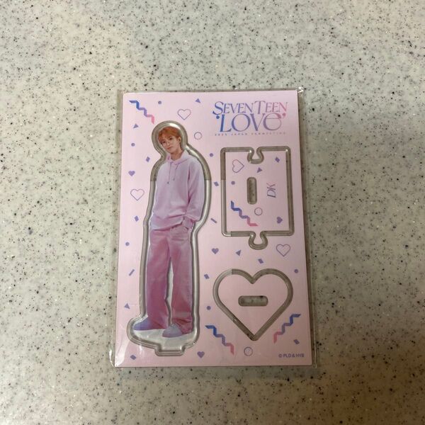 SEVENTEEN ドギョム アクスタ LOVE