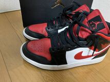 ナイキ エア ジョーダン 1 ミッド ブラック/ファイアーレッド/ホワイト NIKE AIR JORDAN 1 MID US9 27センチ 554724-079 エアジョーダン_画像3