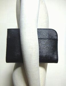  as good as new :aniary(ani have / made in Japan ). leather clutch bag ( black / second bag / fine quality. type pushed .. cow leather / Zip ./ steering wheel attaching /H17W25D4/hergopoch)