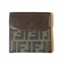 FENDI フェンディ ズッカ柄 財布 二つ折り ウォレット _画像2