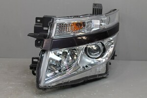 エルグランド 350 ハイウェイスター 4WD(PNE52 TE52 E52 TNE52) 純正 左 ヘッドライト HID バラスト レベ キセノン 100-23009 p047729