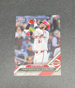 【Topps now】エリー・デラクルーズ　Topps now RC 史上初　月間8本塁打１７盗塁 MLBカード