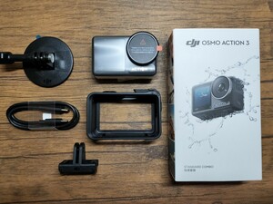 使用少美品　DJI Osmo Action 3 スタンダードコンボ アクションカメラ　オズモアクション3