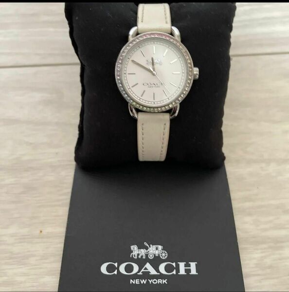 coach 時計　ホワイト
