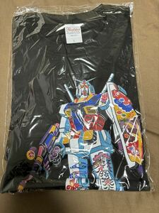 新品　ガンダムワールドコントラスト　ガンダムTシャツ　沖縄限定　紅型　Lサイズ　黒 