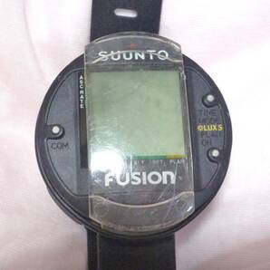 ジャンク 動作未確認 不動品 現状渡し SUUNTO FUSION スント フュージョン  ダイブコンピュータの画像2